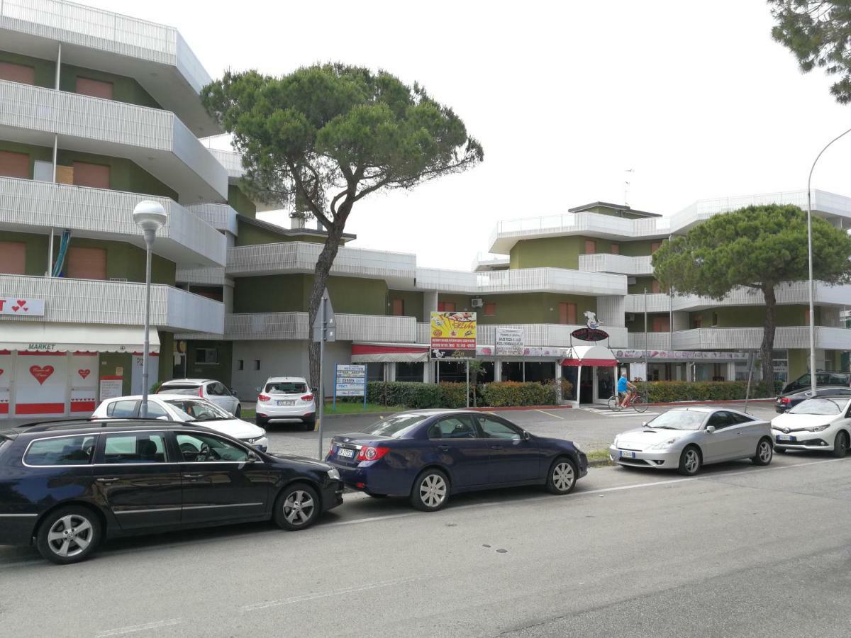 Condominio Moschettieri Trilocale Bibione Exterior photo